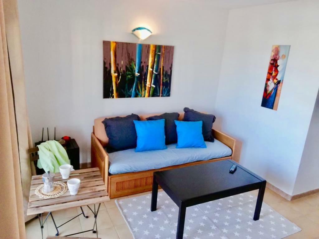 Appartement Vue Mer Et Soleil Toute L Annee Коста-де-Антіґуа Екстер'єр фото